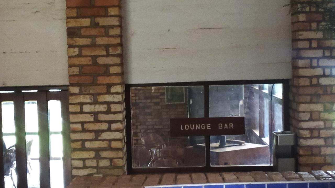 White Horse Inn Kabale Exterior photo